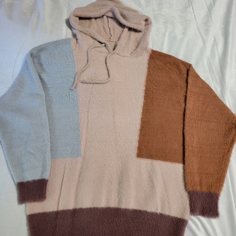 Woman's hoodie size XL